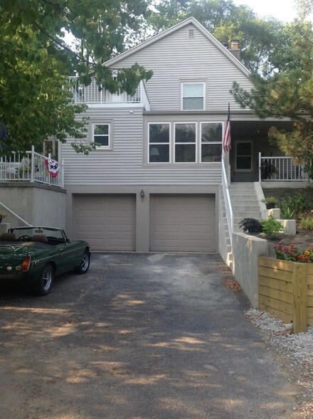 800 N Warren St, Gary, IN 46403