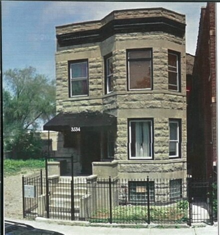 3534 W Flournoy St, Chicago, IL 60624