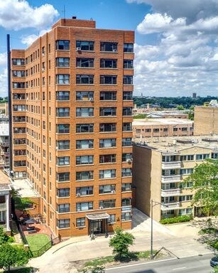 5858 N Sheridan Rd Unit 903, Chicago, IL 60660