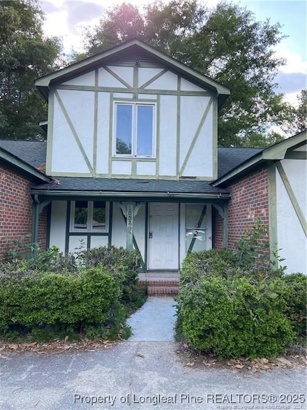 1052 Strickland Bridge Rd, Fayetteville, NC 28304