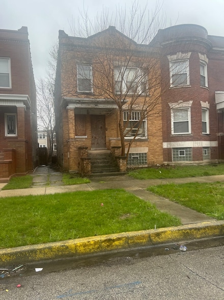7029 S Vernon Ave, Chicago, IL 60637