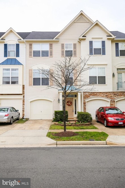 43510 Jubilee St, Chantilly, VA 20152