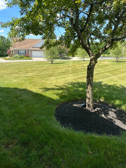 5120 Baltustrol Dr, Avon, IN 46123