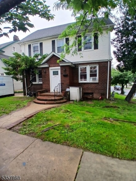 301 Hillside Rd, Elizabeth, NJ 07208