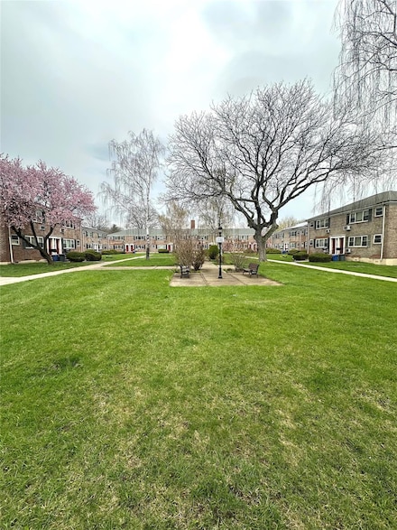 150-53 70th Rd Unit 18A, Flushing, NY 11367