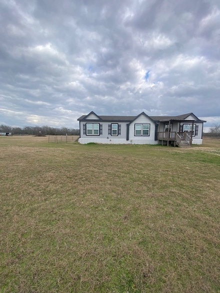 21157 Harrison Dr, Bedias, TX 77831