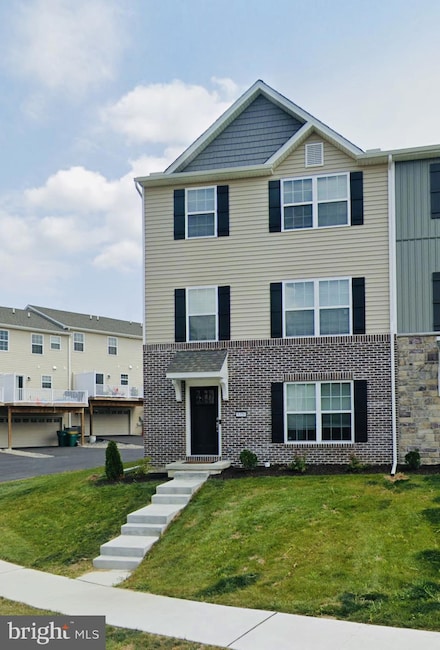 5350 Laurel Valley Ln, Enola, PA 17025
