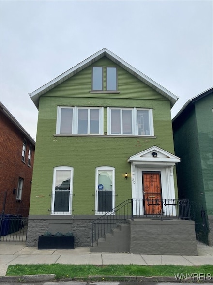 30 Tracy St, Buffalo, NY 14201