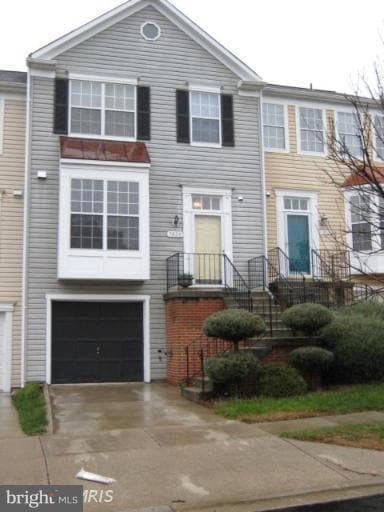 7826 Somerset Ct, Greenbelt, MD 20770