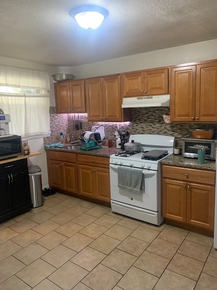 502 Beach St Unit 7, Revere, MA 02151