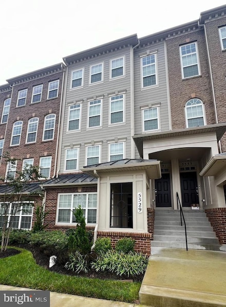5529 Lanteen St, Seabrook, MD 20706