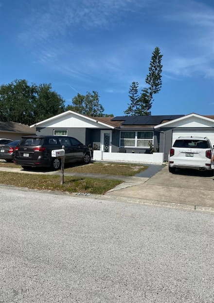 4219 Gray Squirrel Ln, New Port Richey, FL 34653