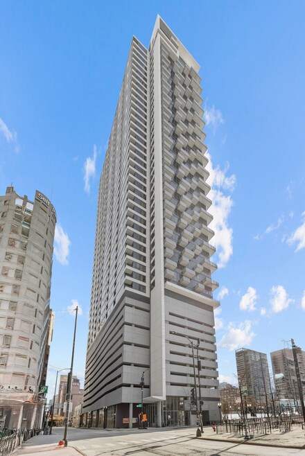 235 W Van Buren St Unit 3218, Chicago, IL 60607