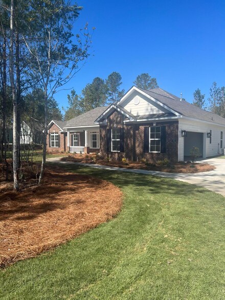 872 Bellingham Dr, Beech Island, SC 29842