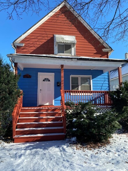 11745 S Wallace St, Chicago, IL 60628