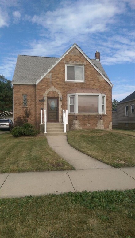 2039 Davis Ave Unit 1, Whiting, IN 46394
