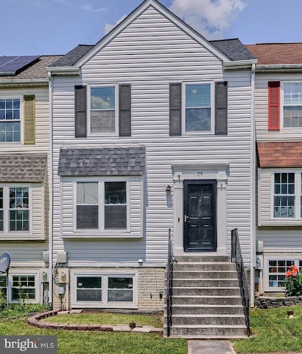 28 Minte Dr, Nottingham, MD 21236