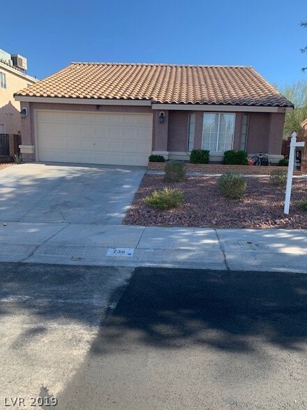 736 Rusty Spur Dr, Henderson, NV 89014