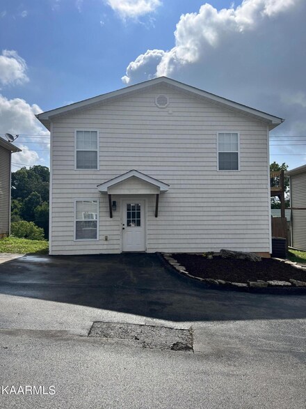 116 Roberts Ridge Unit 9, Rutledge, TN 37861
