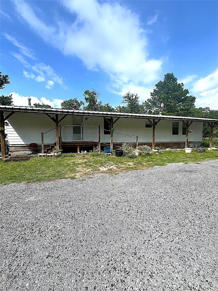 1421 N 1270, Centerville, TX 75833