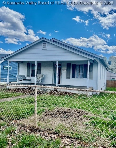 1907 Grant St, Saint Albans, WV 25177