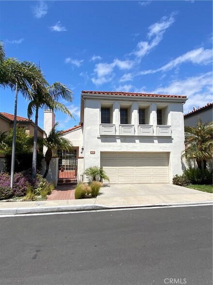 5713 Lunada Ln, Long Beach, CA 90814
