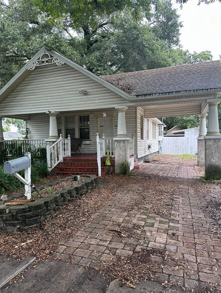 1016 E 31st Ave, Tampa, FL 33603