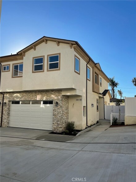 2821 190th St Unit B, Redondo Beach, CA 90278