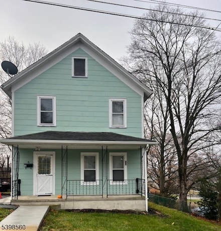 6 Chestnut St, Sussex, NJ 07461