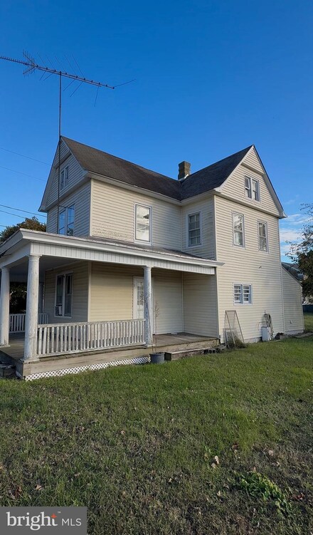 26 Jefferson St, Felton, DE 19943