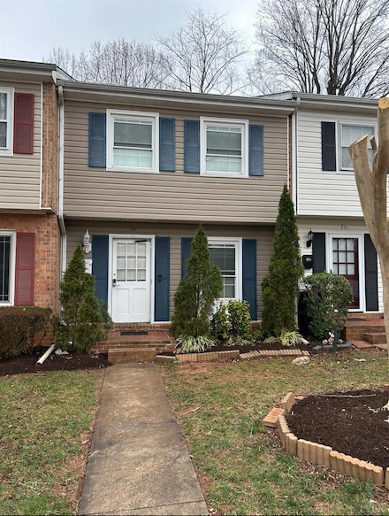 209 Kettering Ln, Lynchburg, VA 24501