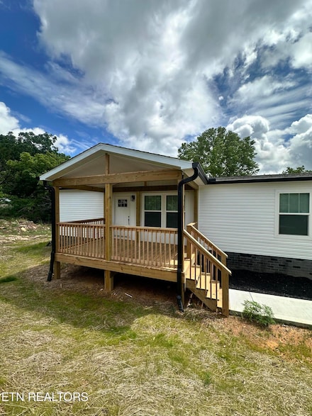 9556 Crisman Rd, Heiskell, TN 37754