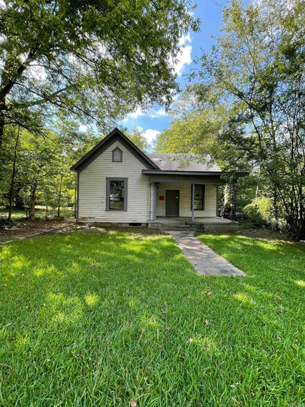 916 Rice St, Little Rock, AR 72202