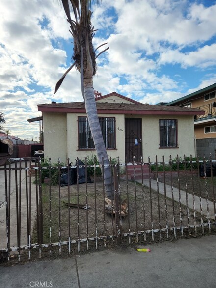 426 E Century Blvd, Los Angeles, CA 90003