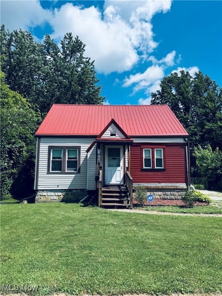 1426 Union St SW, Warren, OH 44485