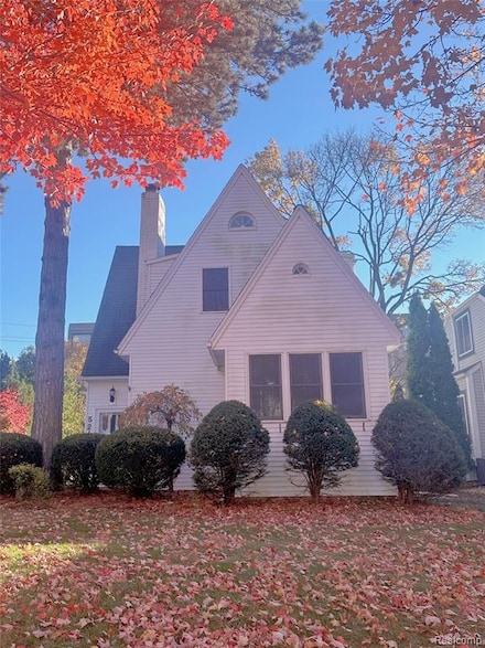 524 Oakland Ave, Birmingham, MI 48009