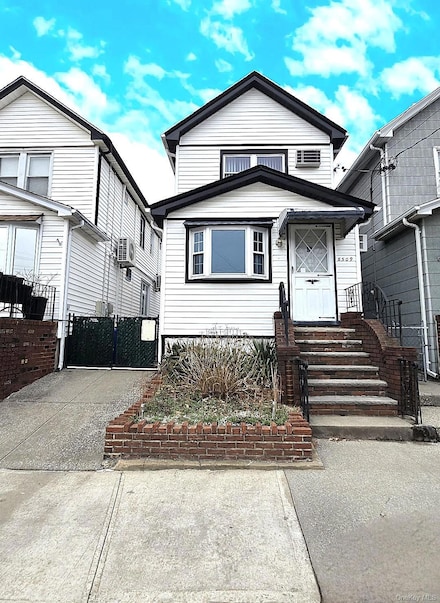 8509 Sutter Ave, Ozone Park, NY 11417