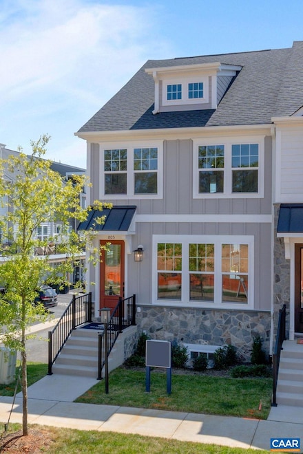 5012 Lindley Ln, Charlottesville, VA 22901