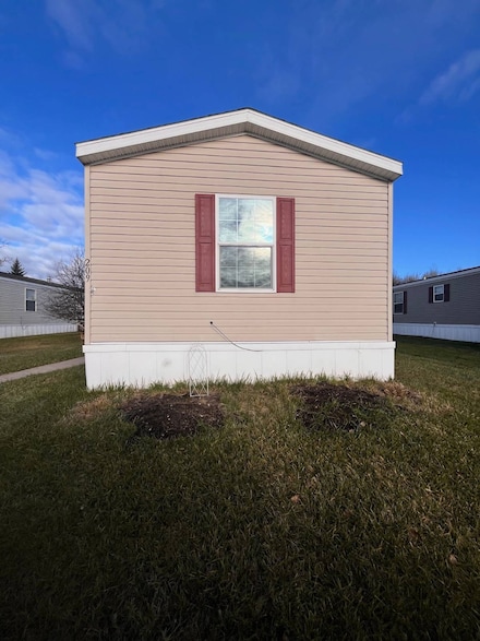 209 25th Ave E, Sault Ste. Marie, MI 49783