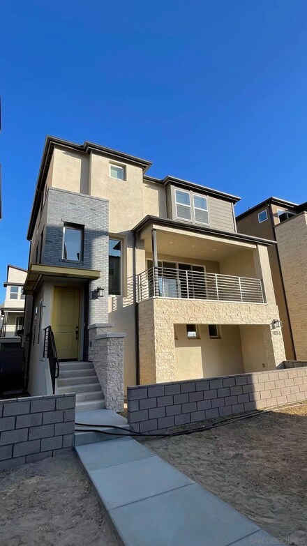 8134 Rose Quartz Cir, San Diego, CA 92126
