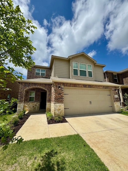 7013 Adderly Rd, Pilot Point, TX 76258