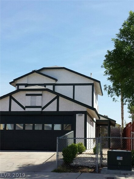 560 Tabony Ave, Henderson, NV 89011