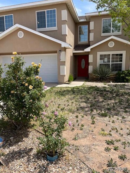 4716 N Backstretch Rd, Hobbs, NM 88240
