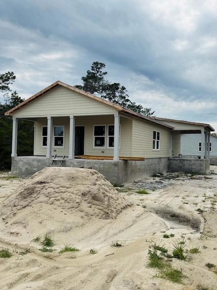 1588 Sandpiper Dr, Carrabelle, FL 32322