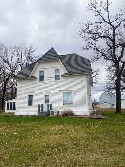 E9251 1380th Ave, New Auburn, WI 54757
