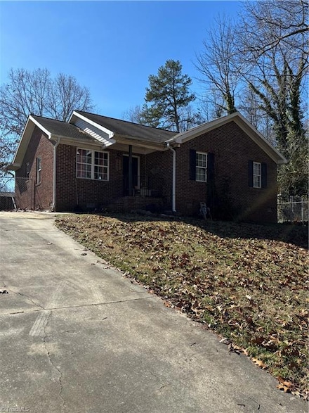 2607 Vickers Ave, High Point, NC 27262