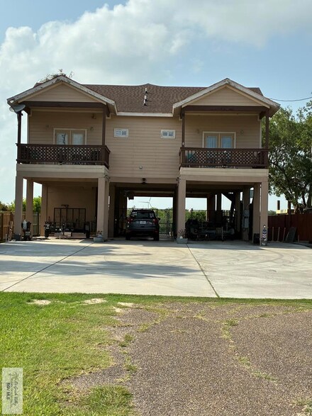 35633 Marshall Hutts Rd, Rio Hondo, TX 78583