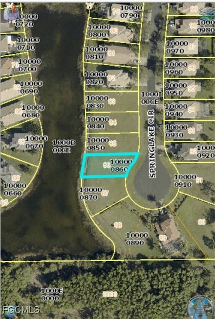 9952 Springlake Cir, Estero, FL 33928