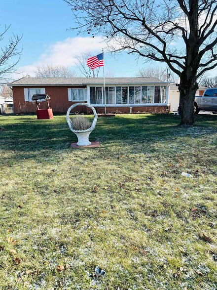 5108 S Old State Road 67, Daleville, IN 47334