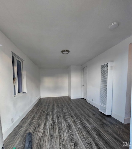 710 Sequoia Dr, Bakersfield, CA 93308